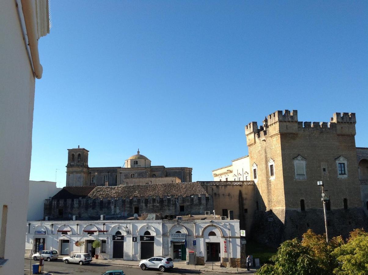 Hotel Castello Mesagne Buitenkant foto